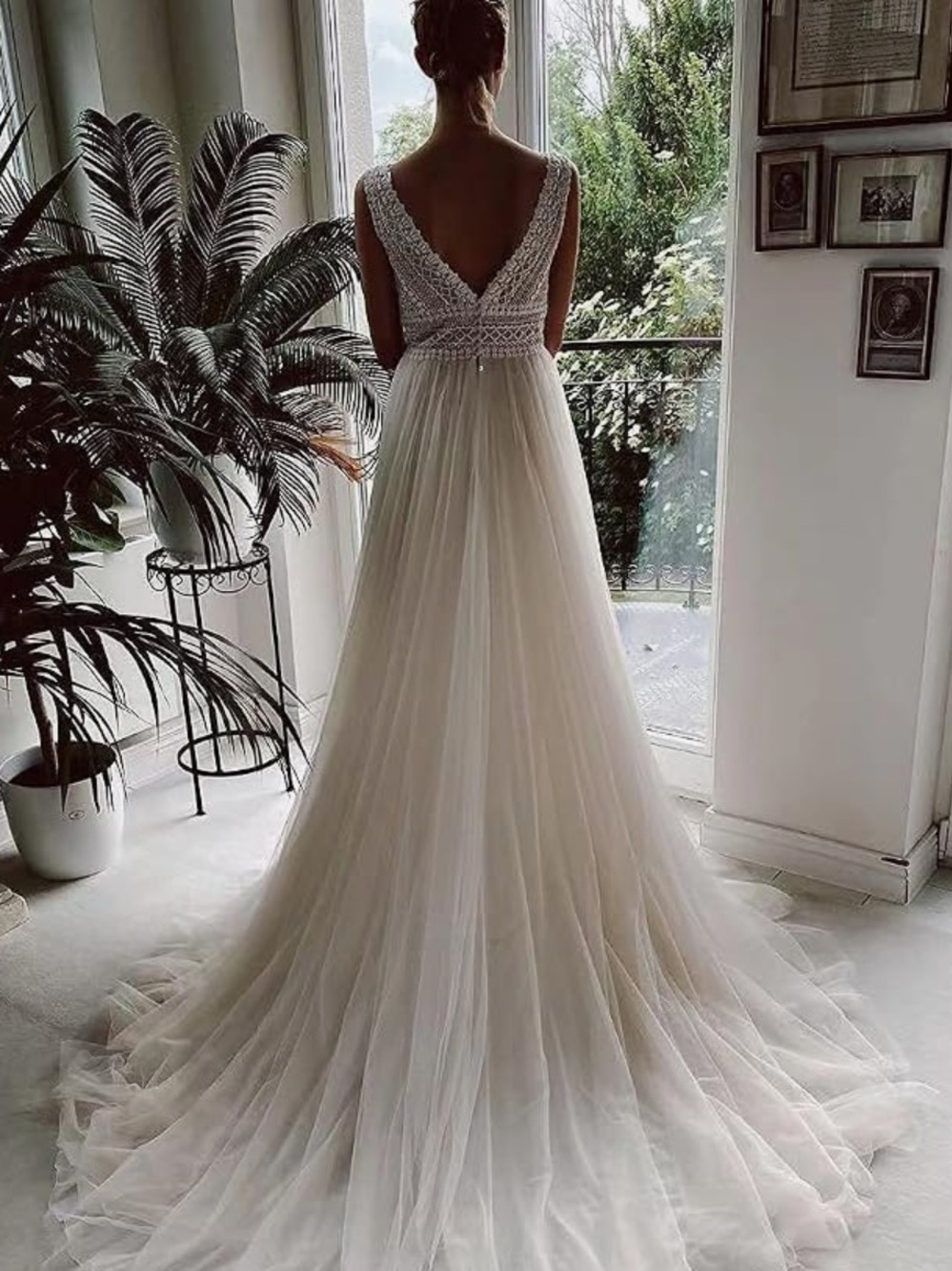 Elegant Ivory Lace & Tulle A-Line wedding Dress